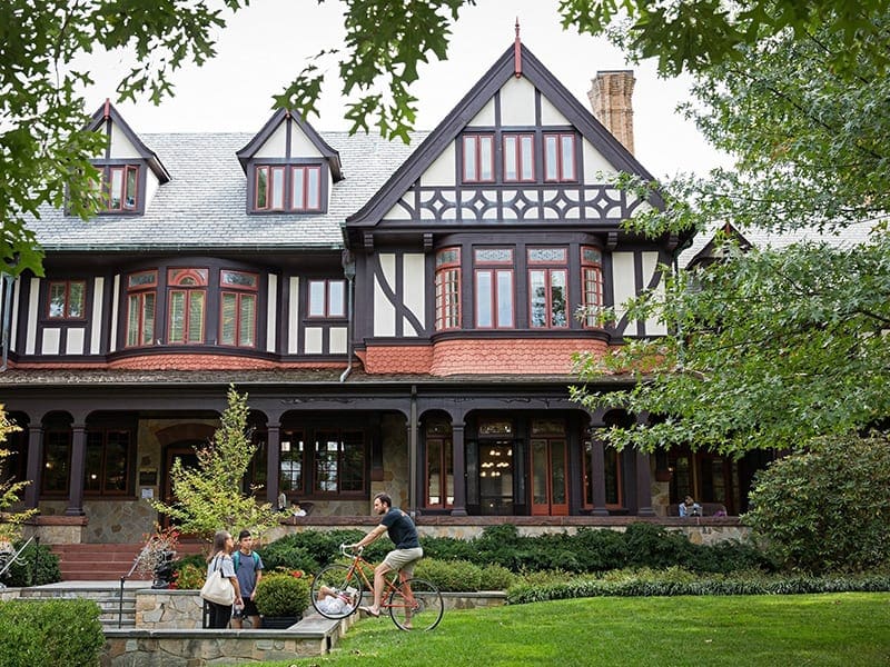 loyola376_o Loyola University Maryland